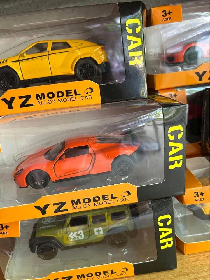 Die-Cast Toy Cars – Pull Back, Openable Doors - photo 5