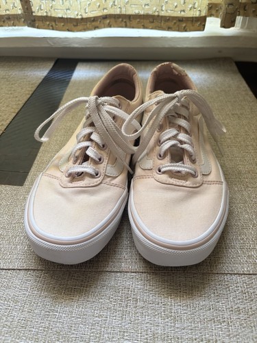 VANS Old Skool Women’s Low Top Canvas Lace-Up Sneakers Pink/Whit - photo 2