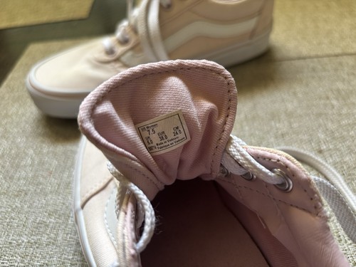 VANS Old Skool Women’s Low Top Canvas Lace-Up Sneakers Pink/Whit - photo 5