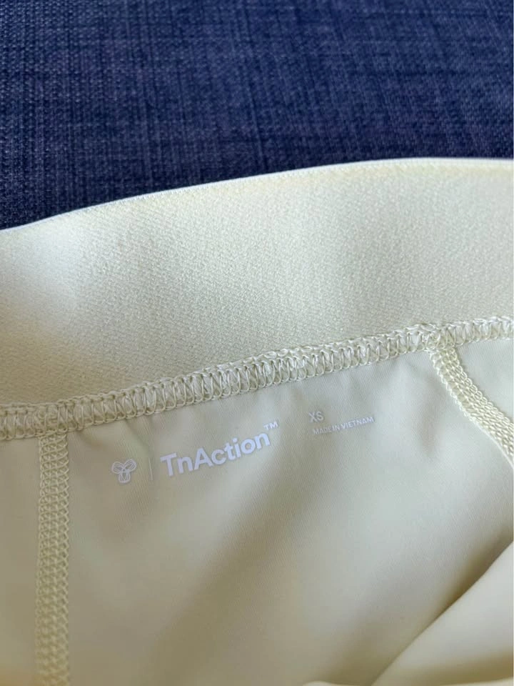 Aritzia TNA - Yellow Tennis Skirts (XS) - photo 4