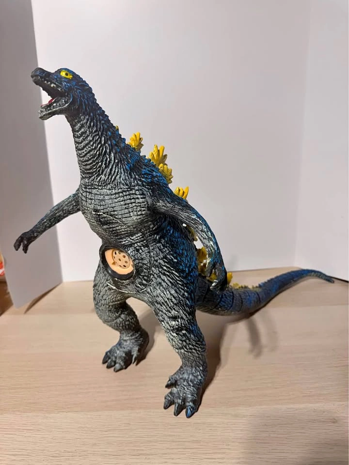 13” K.O Godzilla