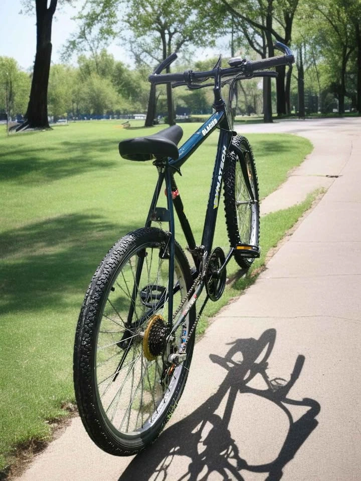 26 in Dynatech Glacier mountain bike 21 speeds - photo 5
