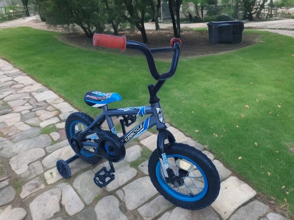 Supercycle Edge 12-inch Kids' Bicycle (3-5 Years) - photo 2