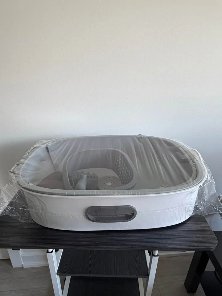 Large Covered Cat Litter Box with Scoop – Grey & White - photo 2