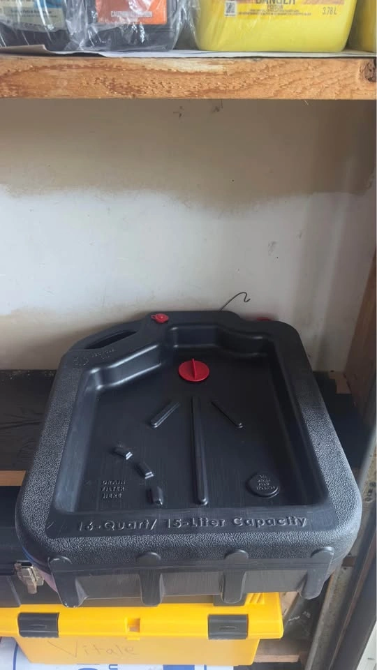 FloTool 16-Quart Oil Drain Container – Used Once - photo 5