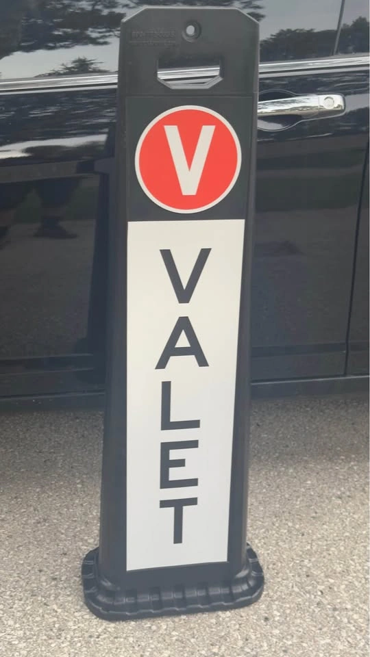 Valet Parking Panel Sign – Brand New / Never Used - photo 3