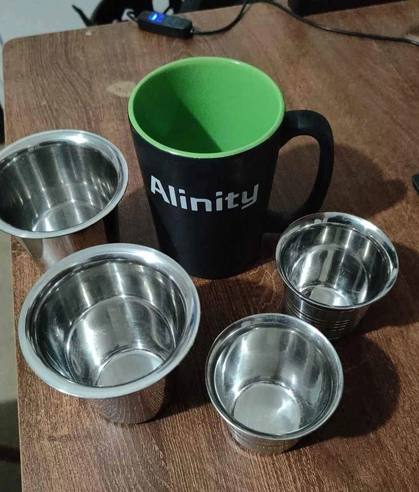 Kitchen utensils - 4 stainless steel cups and 1 coffee mug - photo 2