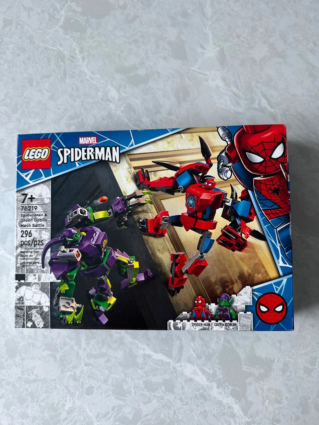 LEGO Marvel Spider-Man & Green Goblin Mech Battle (76219)