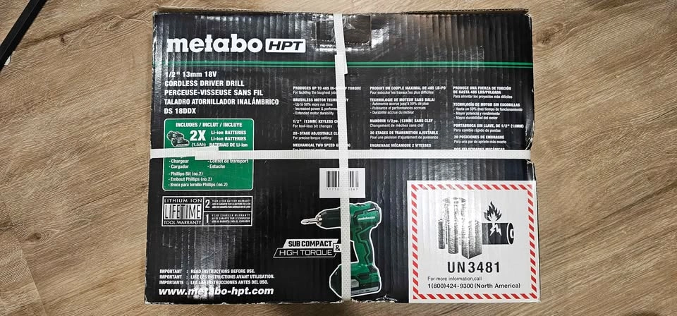 BRAND NEW Metabo HPT 18V Brushless Cordless Driver Drill Kit - photo 2