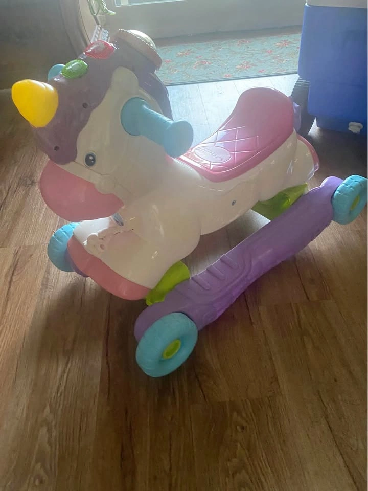 VTech Musical Prance And Rock Learning Unicorn