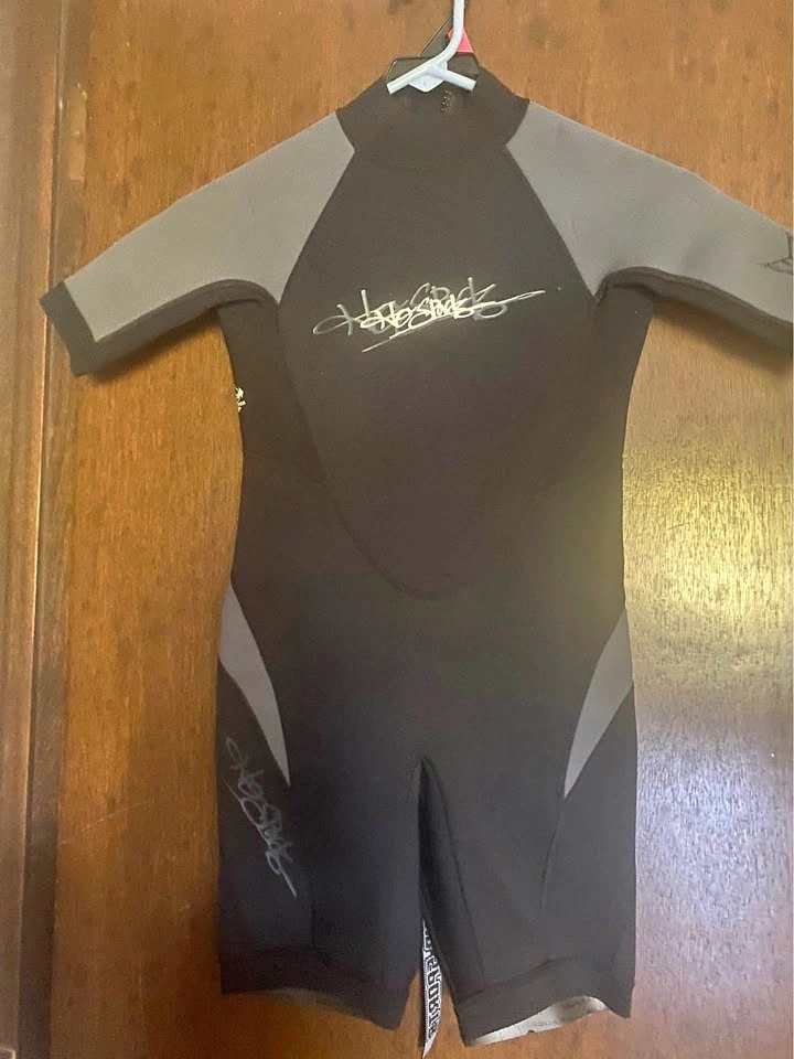 HO Sports Wetsuit Junior Sz 10
