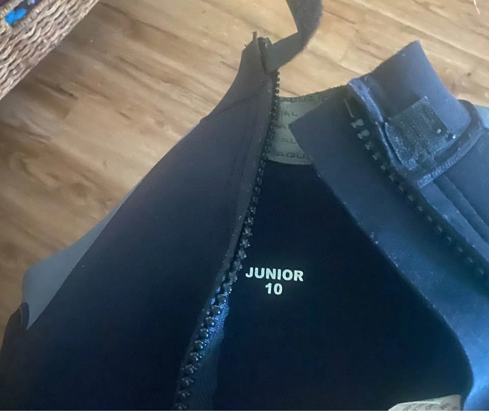 HO Sports Wetsuit Junior Sz 10 - photo 4