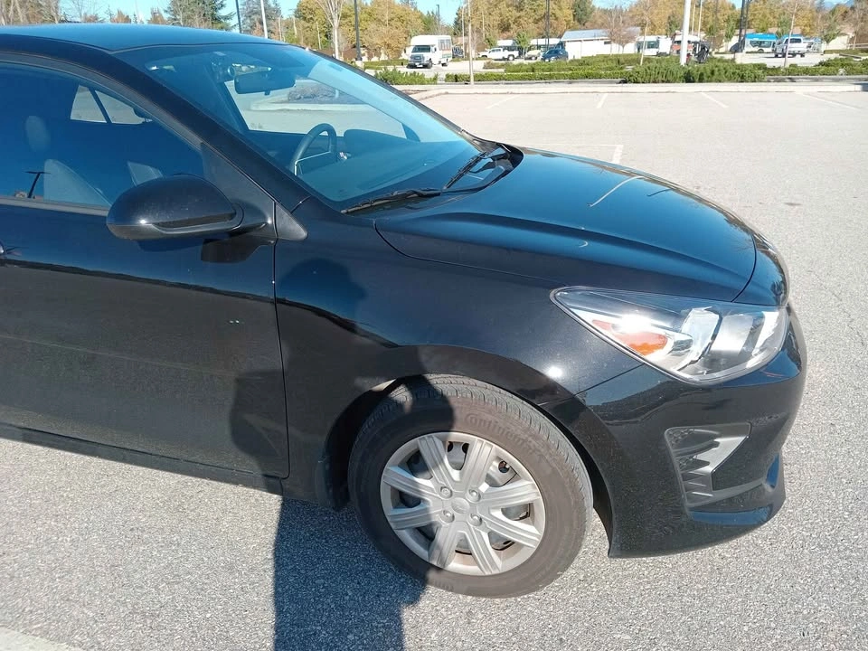 2023 Kia Rio - photo 3