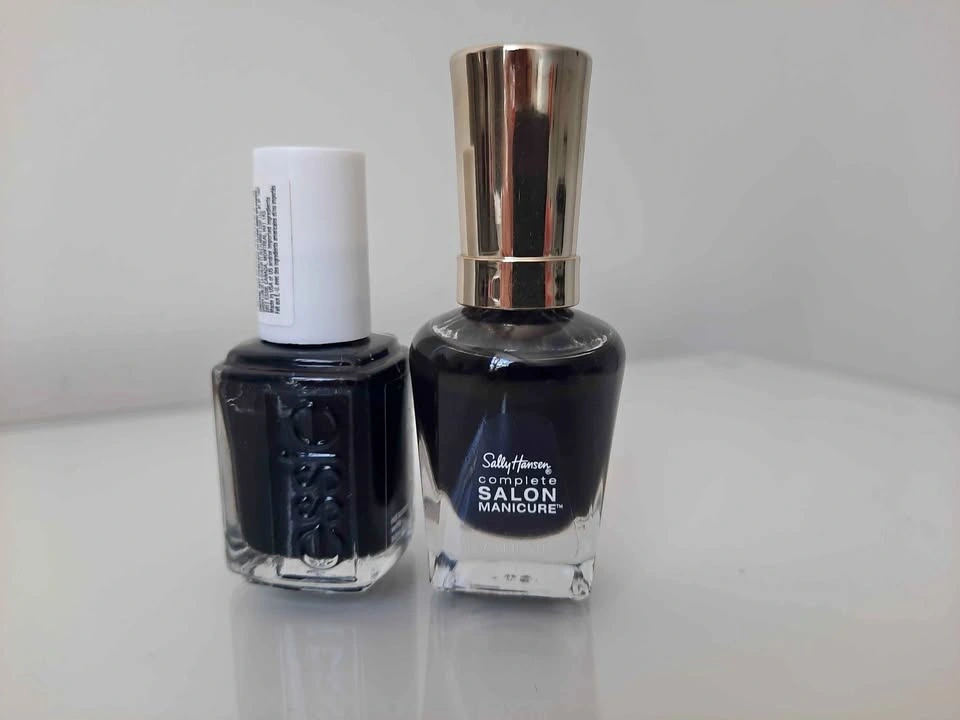 Black nail polish x2 for $5