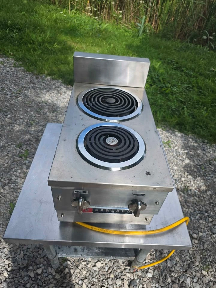 12" Garland 2-Burner Electric Hot Plate For Sale - photo 2