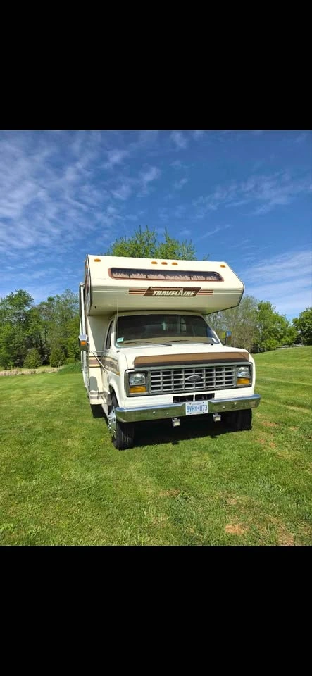 1986 Ford Econoline E350 26Ft Camper RV For Sale!! - photo 2
