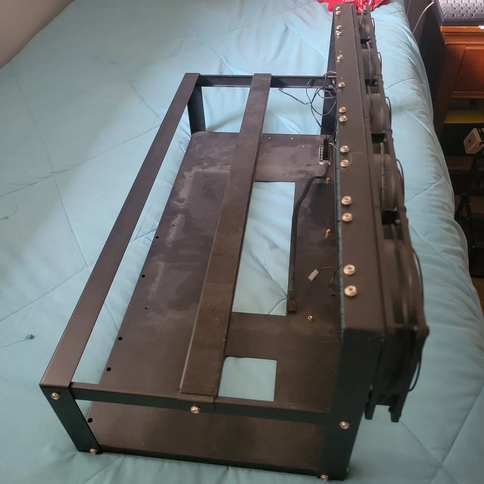 GPU Frame, 5 Arctic Fans with fan hub. - photo 2