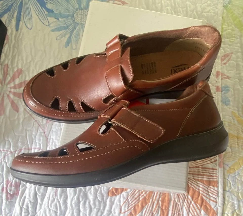 Flexi Women’s Brown Leather Slip-On Comfort Casual Shoes 10M - photo 2