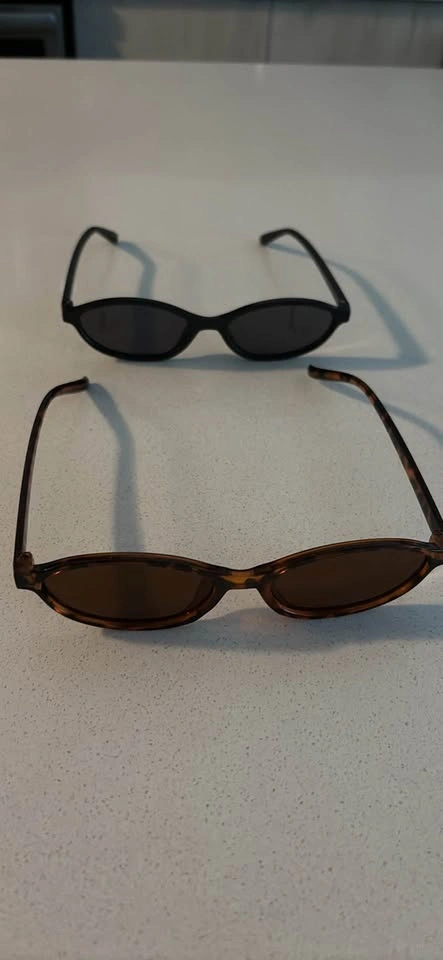 Set of 2 Oval Sunglasses - Black and Tortoise Shell - photo 3