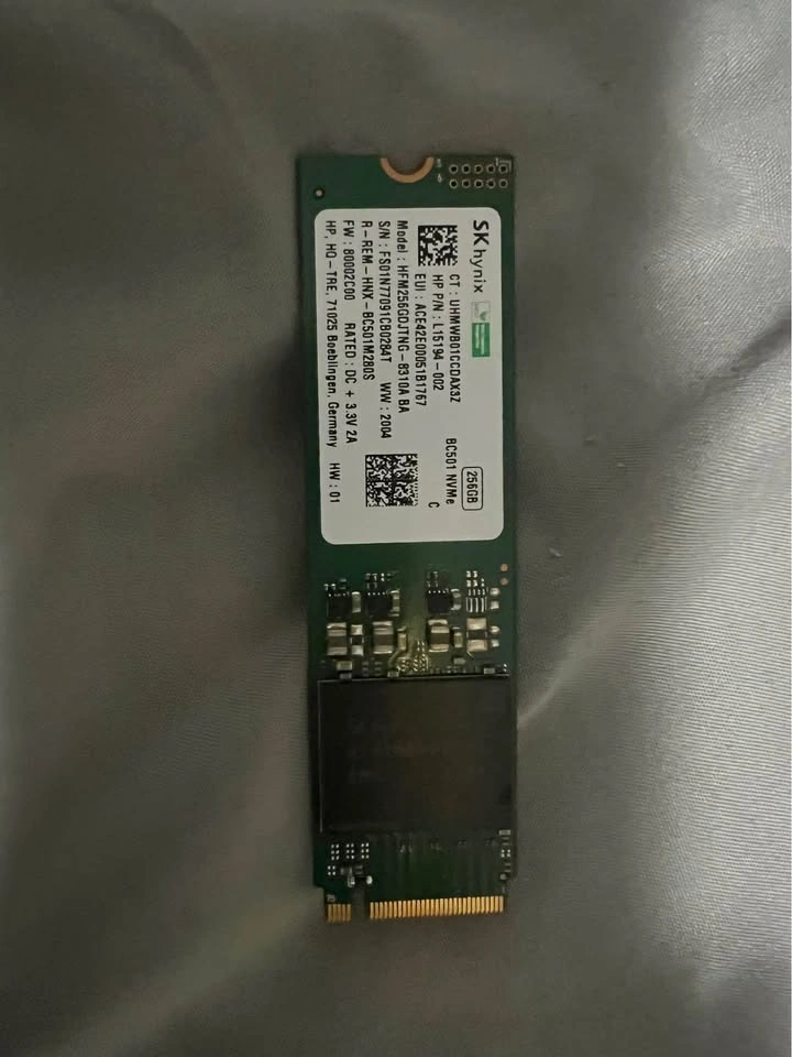 Lot of 256GB M.2 SSDs - Micron & SK Hynix - photo 4