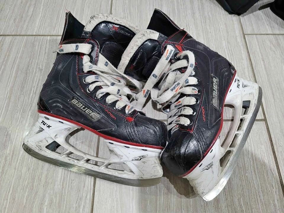 Bauer Vapor X Instinct Junior Hockey Skates - Size 3