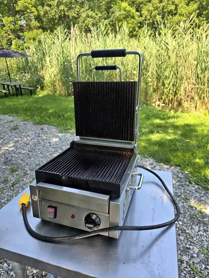 Omcan 120v Commercial Panini Press For Sale