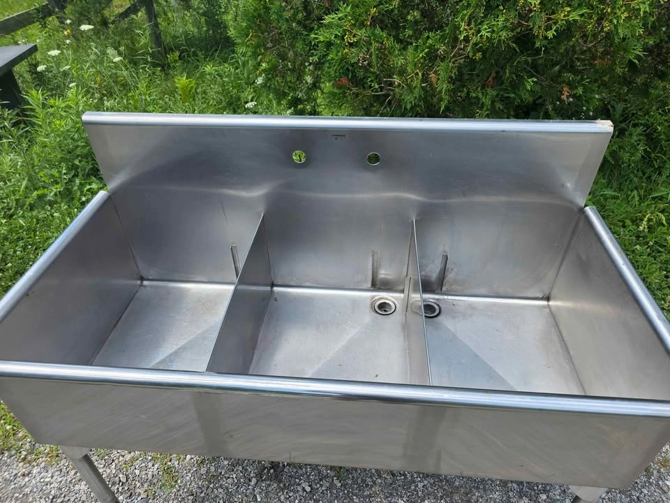 Commercial 3-Compartment Stainless Steel Sink For Sale! - photo 4