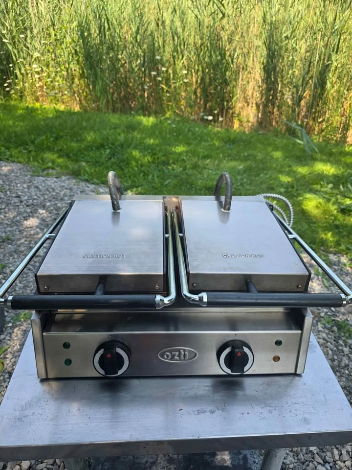 Ozti Double Commercial Panini Grill For Sale! - photo 2