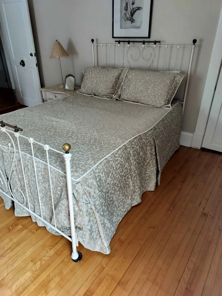 Timeless bedspread with 2 coverings Queen size bed - photo 3