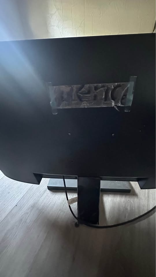BenQ 4k HDR Monitor - photo 2