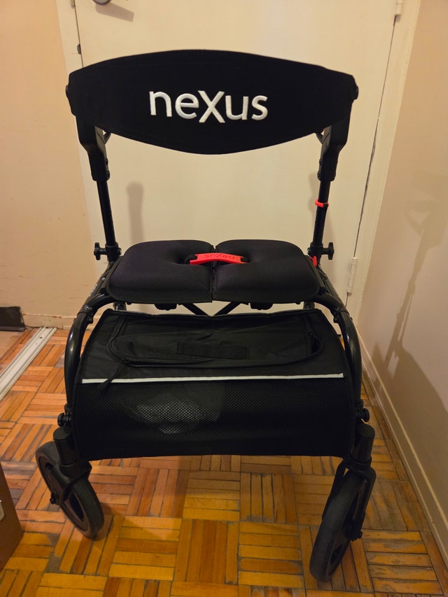 Nexus 3 Rollator Walker with Seat - Excellent Condition