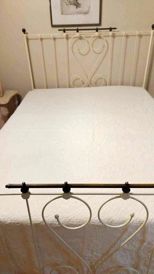 Bed Covering from Crown Crafts for Queen size bed