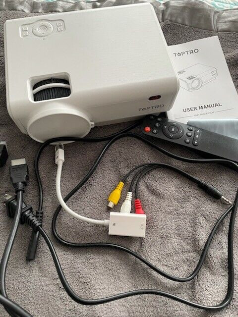 Projector- almost new ,no box - photo 3