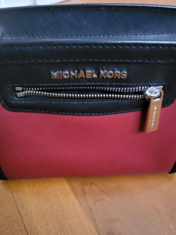 Michael Kors purse
