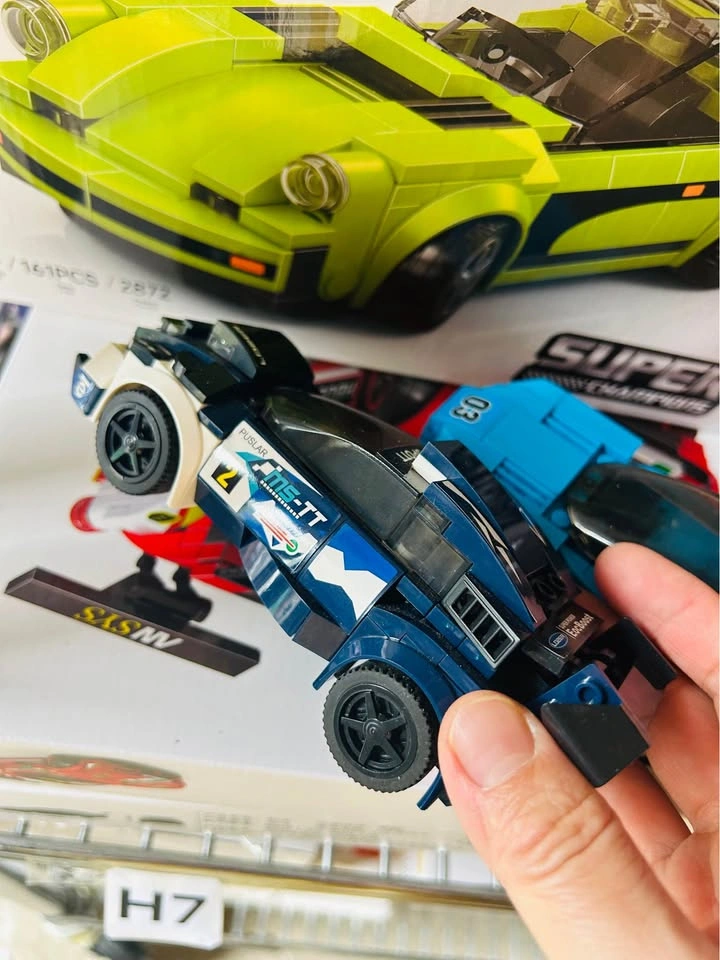 LEGO Compatible supercar– Brand New - photo 4