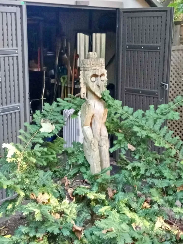 Antique Sculpture thumbnail