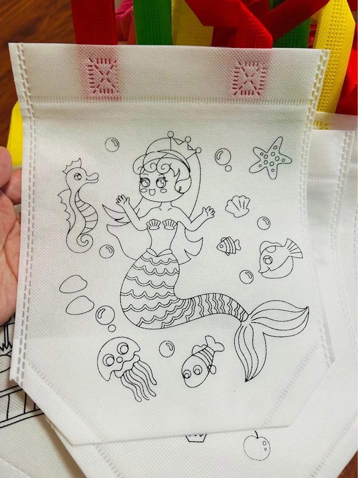 DIY Coloring Goodie Bags - 2 for $1 - Brand new - photo 5