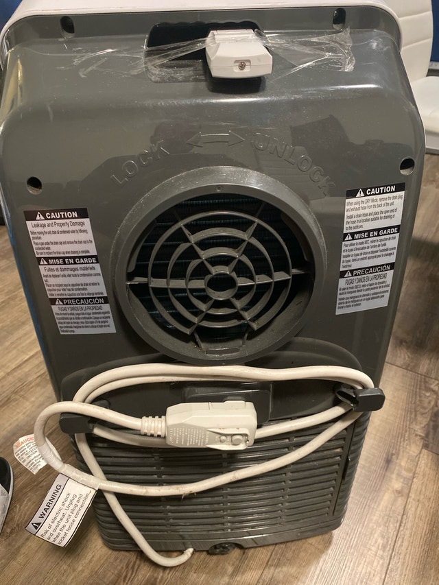 Portable Air Conditioner - photo 3