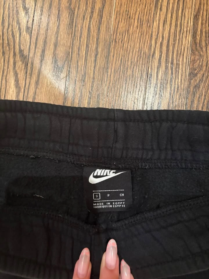 Nike sweatpants - photo 4