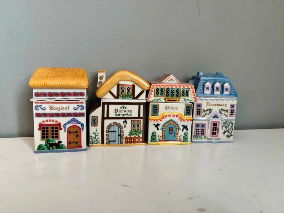 Lenox Canterbury crossing spice village 1994 - photo 4