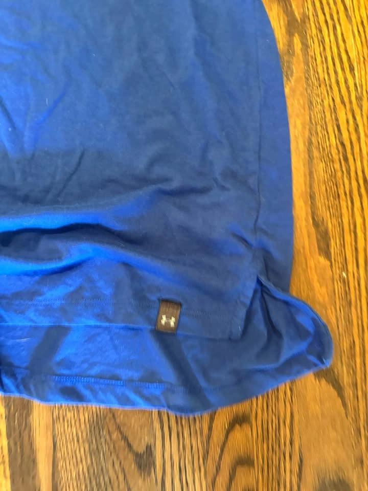 Under Armour top - photo 2