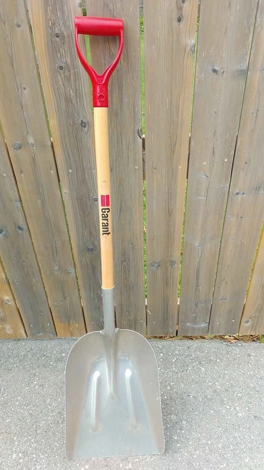 Garant Aluminum Grain Shovel - photo 2