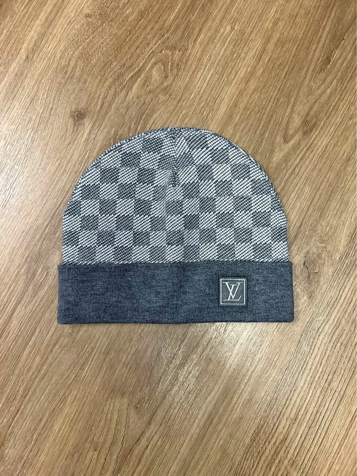LV beanie (30)