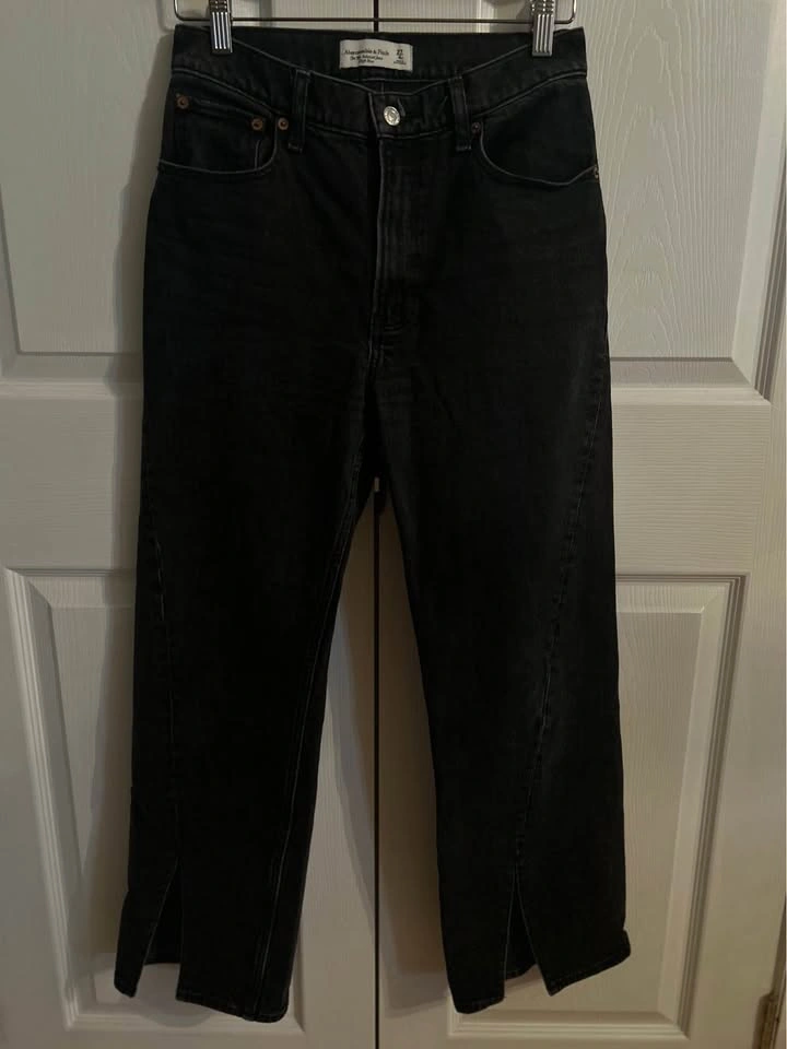 Abercrombie High Rise 90s Relaxed Split-Vent Hem Jean - photo 2