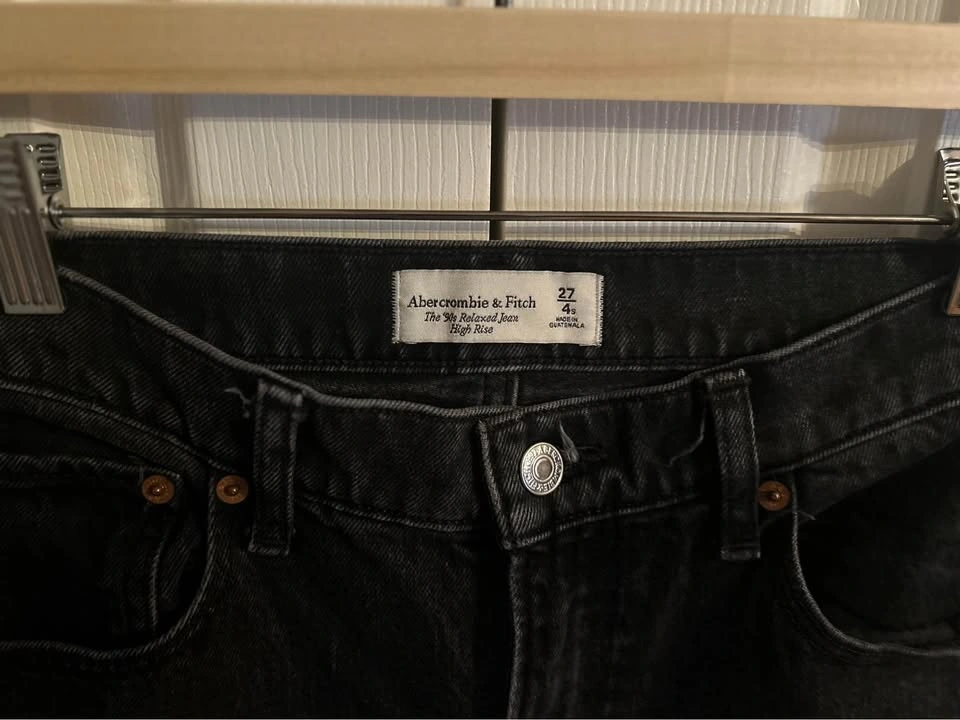 Abercrombie High Rise 90s Relaxed Split-Vent Hem Jean - photo 4