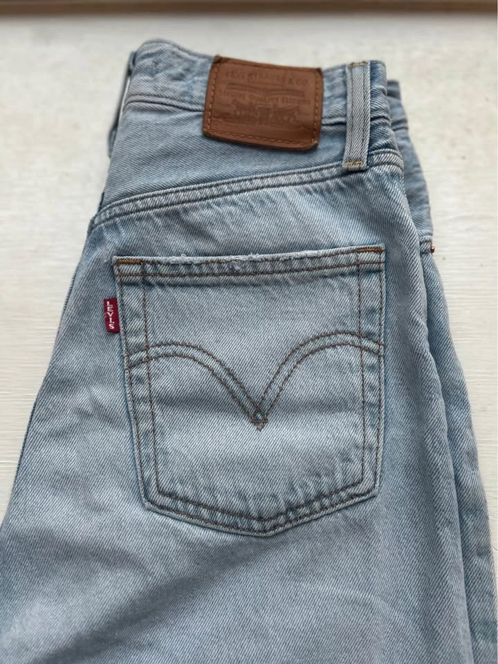 Levi’s Ribcage Straight Jeans - photo 3