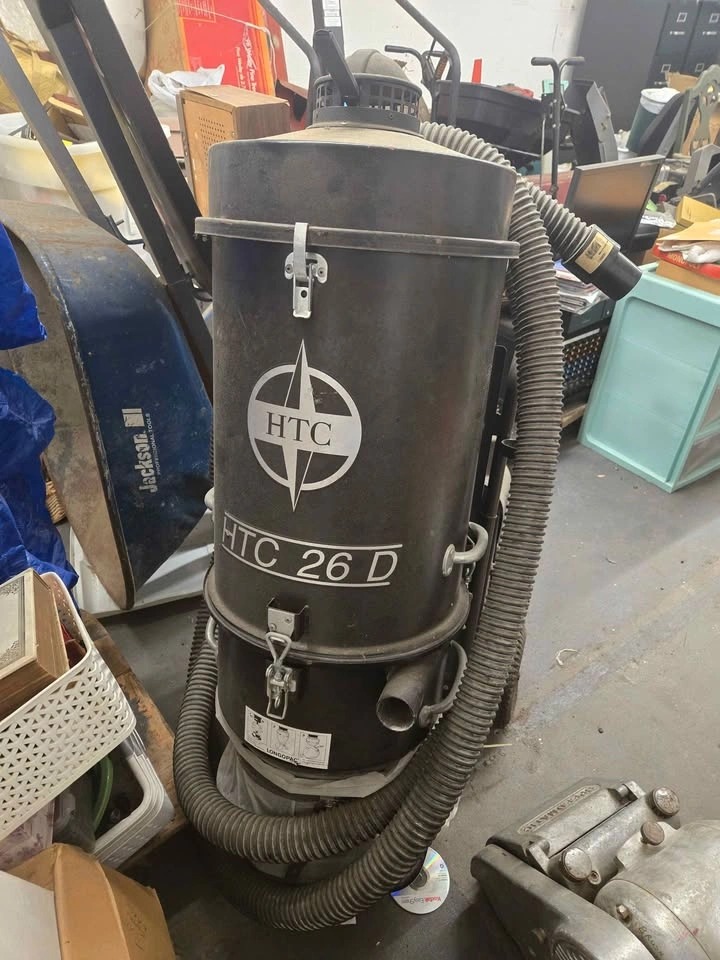 HTC 26D Industrial Dust Extractor - photo 3