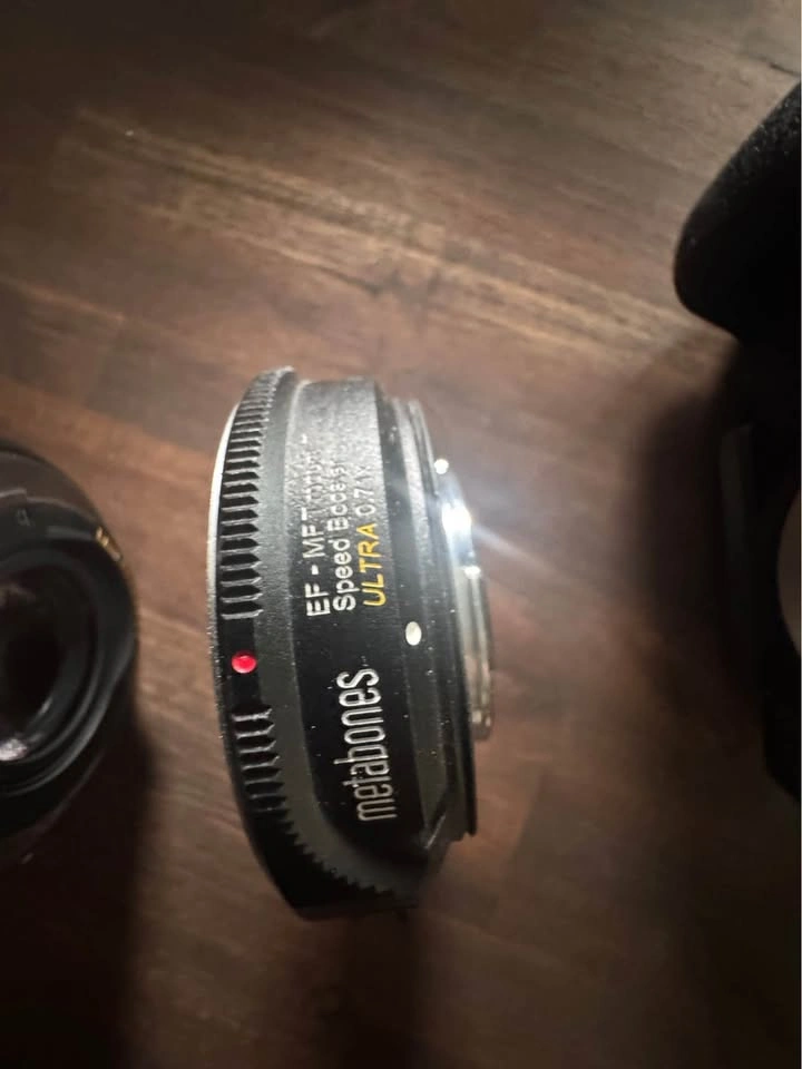 Panasonic GH4 4K Camera + Sigma 18-35mm f/1.8 + Metabones Kit - photo 4
