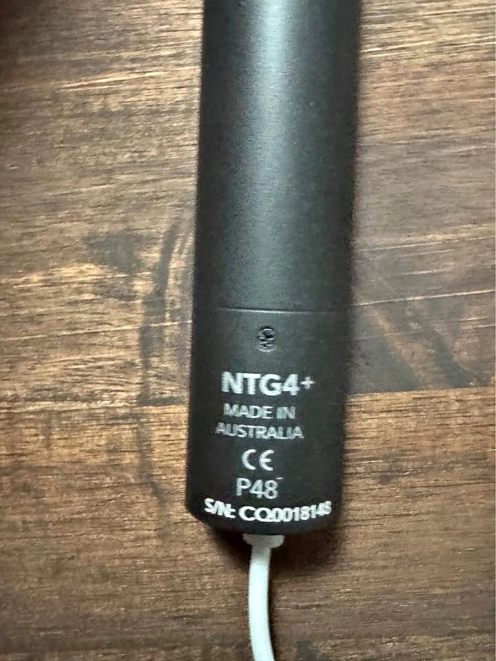 RØDE NTG4+ Professional Shotgun Microphone