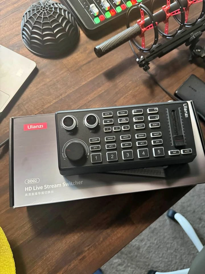Ulanzi DD02 HD Live Stream Video Switcher